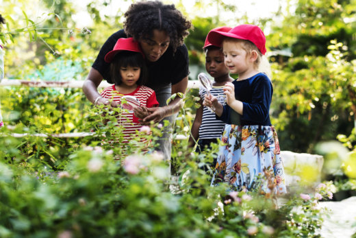 exploring-nature-outdoor-education-benefits